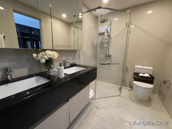 只要100多萬的泰國三層別墅，6米挑高玻璃窗，比千萬豪宅還大氣