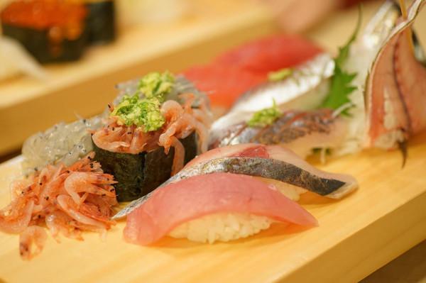 日本美食全紀錄：小吃、主食、菜餚、甜點、飲料，一個也不能少