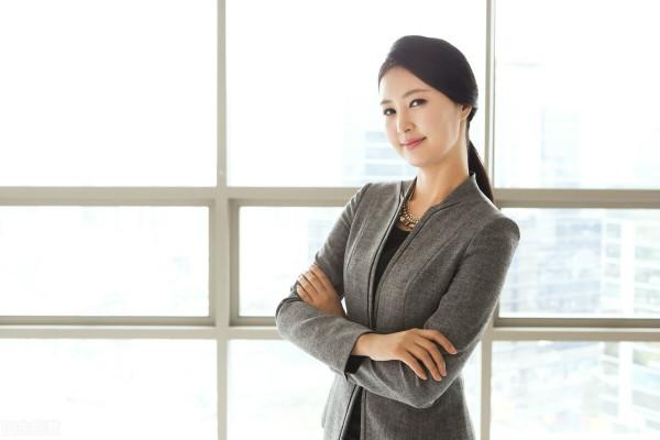 和醉酒的女老闆，發生的一段啼笑皆非的囧事