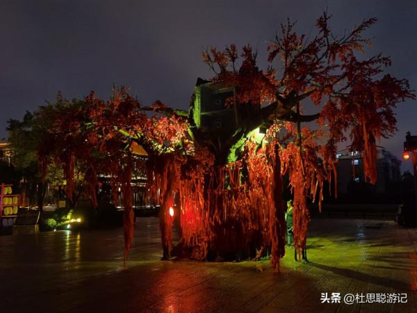 漢EV自駕洛陽,市內免費的洛邑古城的夜景是不會讓你失望的 漢EV自駕洛陽,市內免費的洛邑古城的夜景是不會讓你失望的