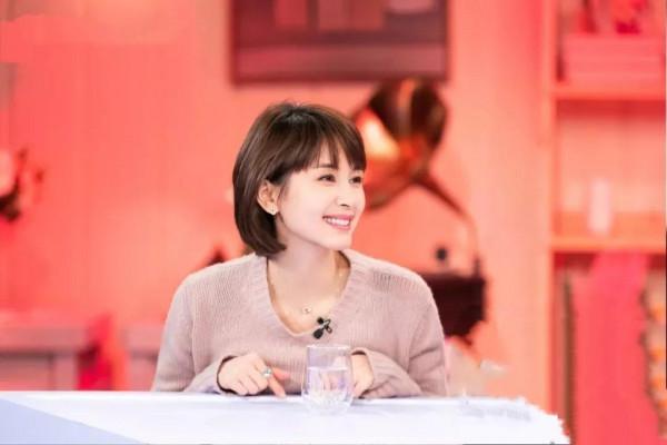 讓楊紫溫婉優雅的長髮卻不適合馬伊琍、袁泉,髮型決定人的氣質? 讓楊紫溫婉優雅的長髮卻不適合馬伊琍、袁泉,髮型決定人的氣質?