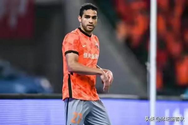 國足出線希望大增，小摩托即將歸隊，高拉特和卡爾德克歸化超預期