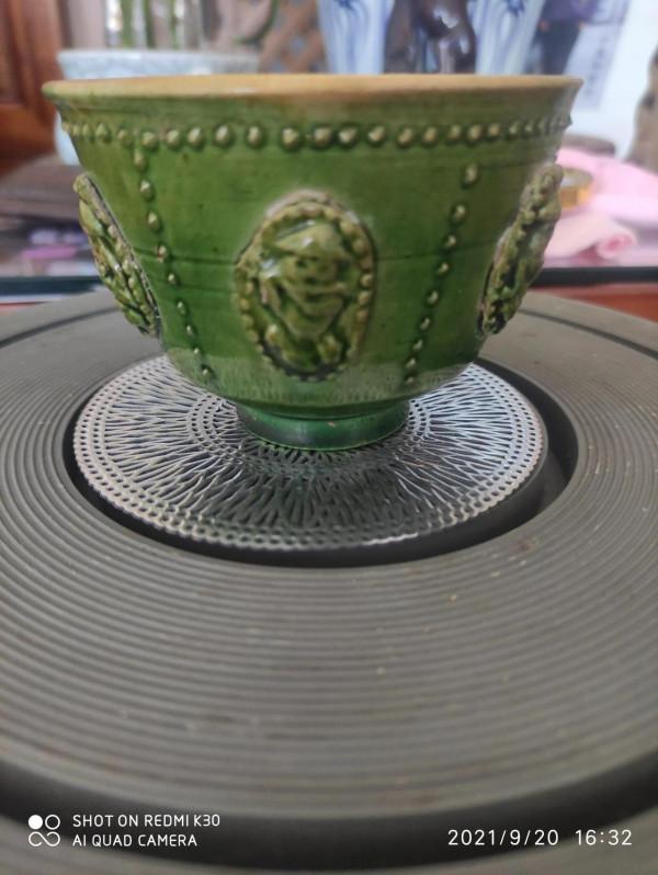 北齊山西窯綠釉貼塑茶盞公元550年作品 北齊山西窯綠釉貼塑茶盞公元550年作品