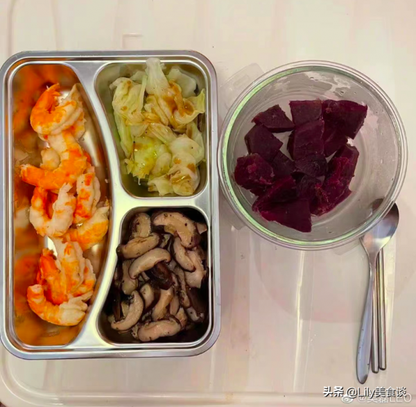 吳磊曬減肥餐火了，93萬人點贊，看了他的菜譜，網友：真自律佩服