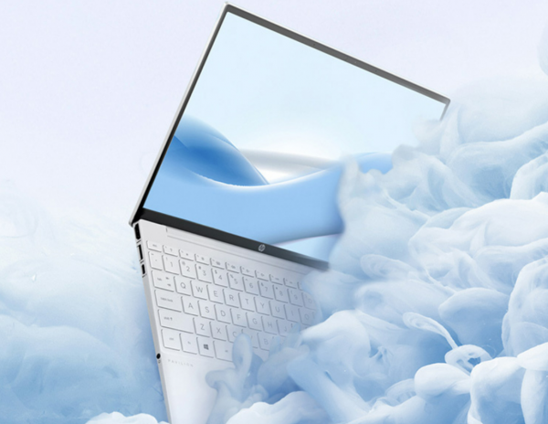 只有0.96kg的超輕筆記本，女孩子的便攜好幫手