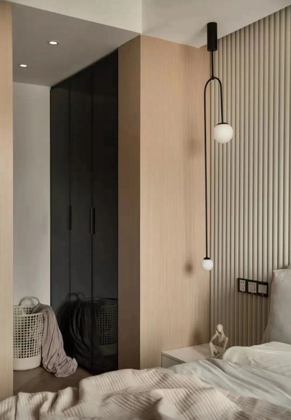 82㎡現代簡約風格新房裝修，入戶花園改造卡座餐廳