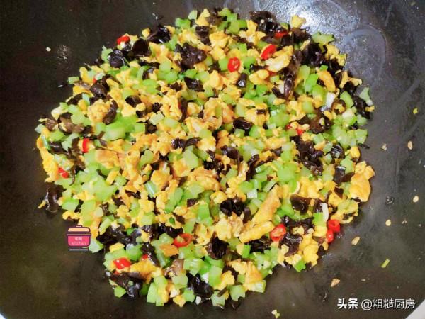 冬天,這3種食材一起炒,比大魚大肉還下飯,鮮香爽脆,簡單美味 冬天,這3種食材一起炒,比大魚大肉還下飯,鮮香爽脆,簡單美味