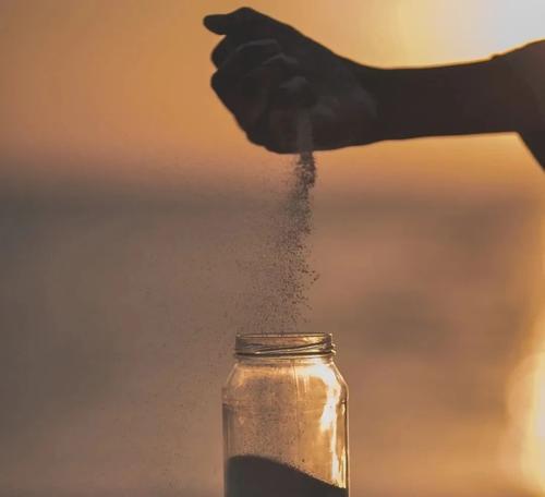 請為善良點一盞燈。否則，下一個受傷害的就是你