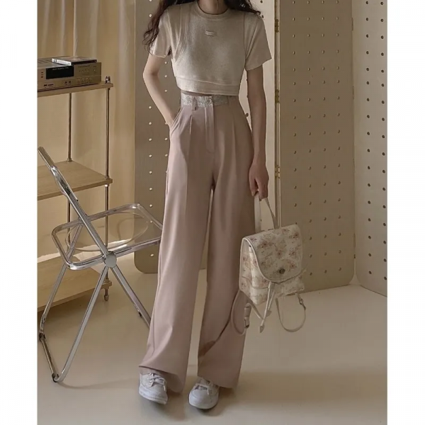 早秋穿搭|設計感滿滿,小個子也能顯腿長 早秋穿搭|設計感滿滿,小個子也能顯腿長