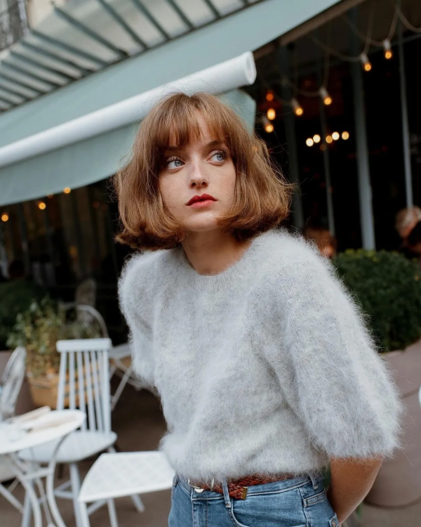 外套裡面別穿衛衣了！秋冬這麼穿撩人又氣質