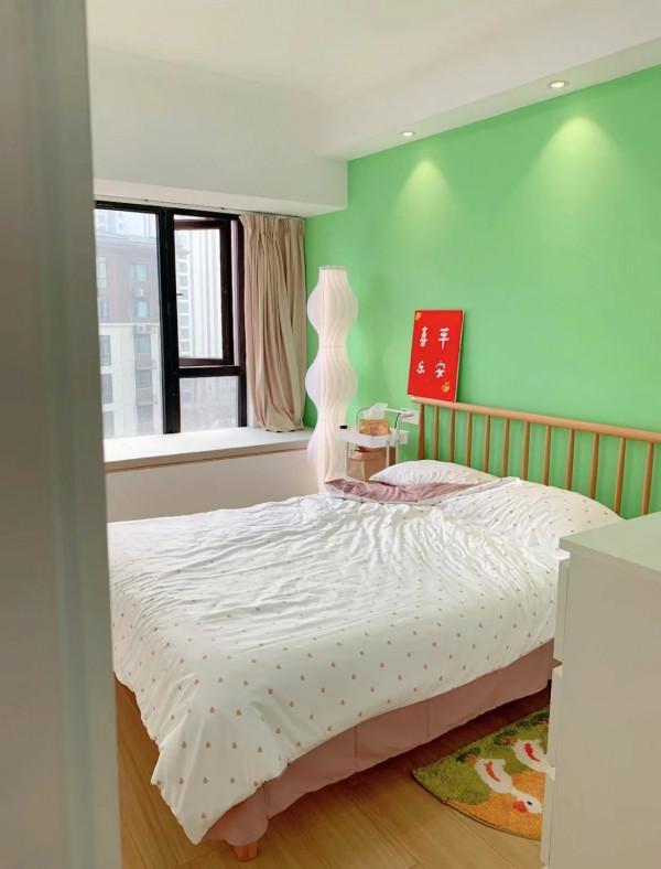 河南夫婦堅持&OpenCurlyDoubleQuote;窮裝&rdquo;，140㎡才花10W，那就一個高階，給大家瞅瞅