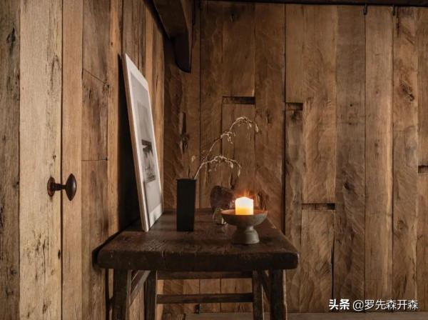 侘寂風私宅；當代藝術品結合在一起，呈現出獨屬韻味的家居風格