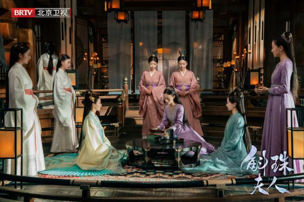 北京衛視《斛珠夫人》“二次方”夫婦新海報新劇照來咯