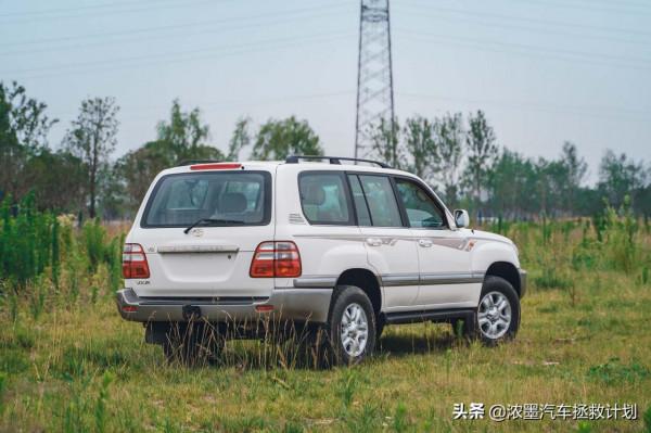 「縱橫四海」老夥計的重生之旅，一起暫別城市的方圓化身曠野的風