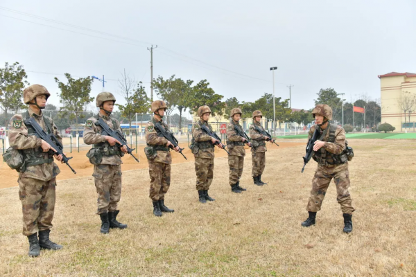 &OpenCurlyDoubleQuote;中野虎師&rdquo;這名延期服役軍士，太頂了！