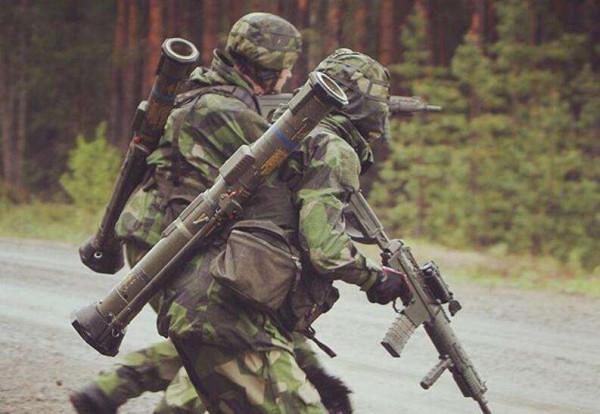 武器：（二十九）北歐重火力——AT-4火箭筒