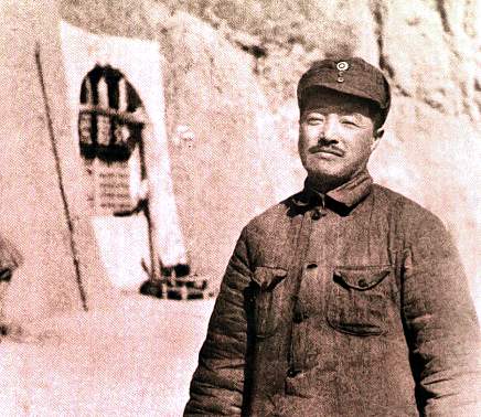 1936年,10歲小孩自稱參加過長征,毛澤東:誰能證明?答:賀龍 1936年,10歲小孩自稱參加過長征,毛澤東:誰能證明?答:賀龍