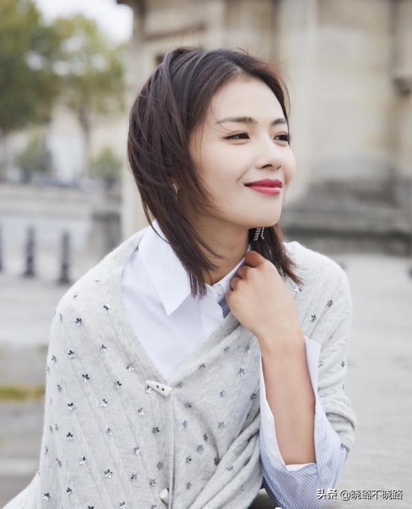 女人過了50歲儘量別留長髮、燙捲髮!推薦這3款髮型,太減齡 女人過了50歲儘量別留長髮、燙捲髮!推薦這3款髮型,太減齡