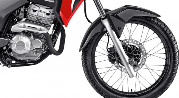 本田釋出XRE300多功能車,越野拉力兩不誤,但暫時來不了 本田釋出XRE300多功能車,越野拉力兩不誤,但暫時來不了