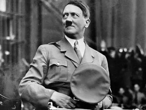 日本人鼻子底下這一撮毛,到底有什麼用?其實大有來歷 日本人鼻子底下這一撮毛,到底有什麼用?其實大有來歷