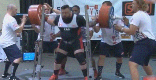 深蹲斷腿是肌霸們最後的倔強