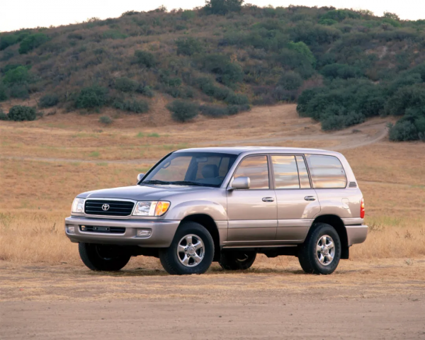 中年男人心中的“白月光”,LC是如何用70年走上神壇的 中年男人心中的“白月光”,LC是如何用70年走上神壇的