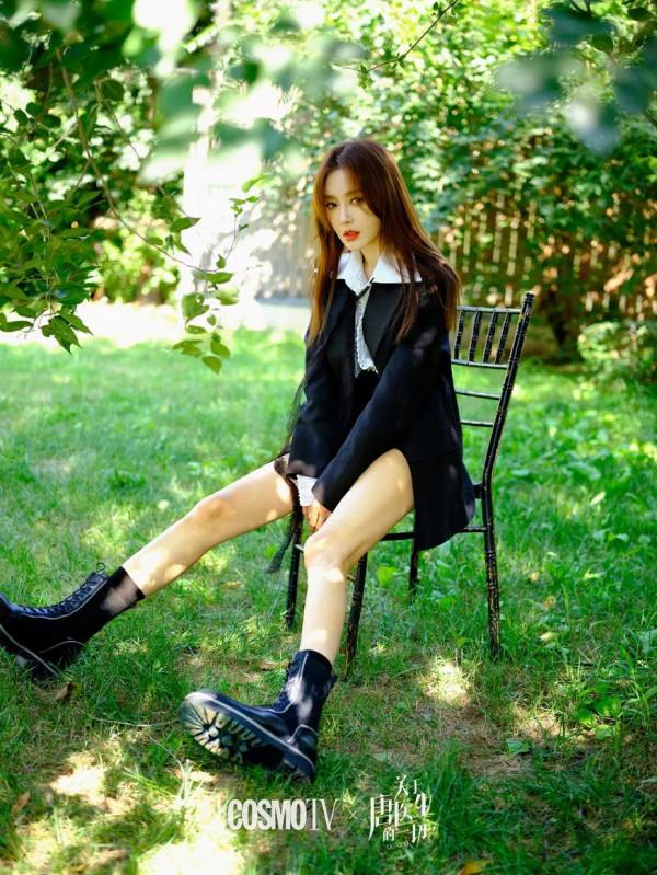 唐嫣愛,劉雯寵,孫藝珍也捧在手心,為何全員撞包沒人怕? 唐嫣愛,劉雯寵,孫藝珍也捧在手心,為何全員撞包沒人怕?