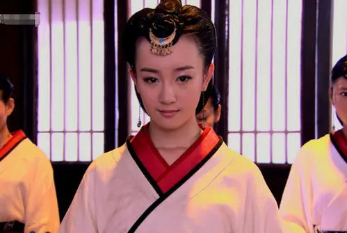 那個離開《天天向上》,磕頭跪謝汪涵的小五金恩聖,如今去哪了? 那個離開《天天向上》,磕頭跪謝汪涵的小五金恩聖,如今去哪了?