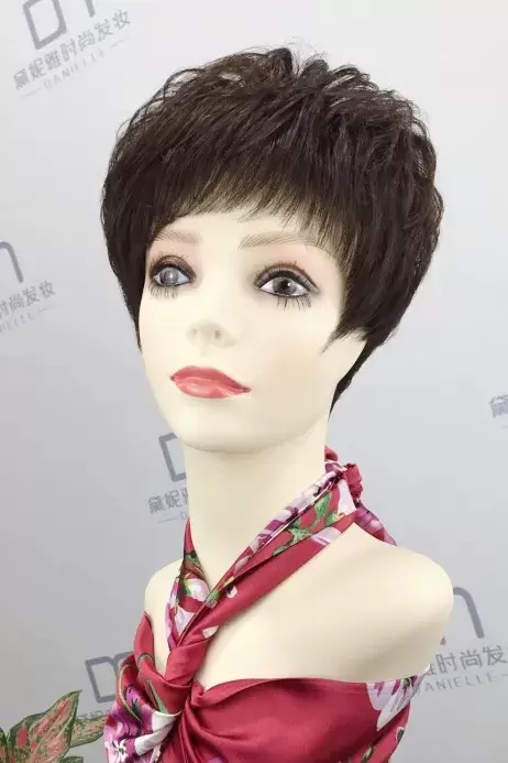 最佳減齡短髮髮型來咯！快來看看有沒有適合你的吧