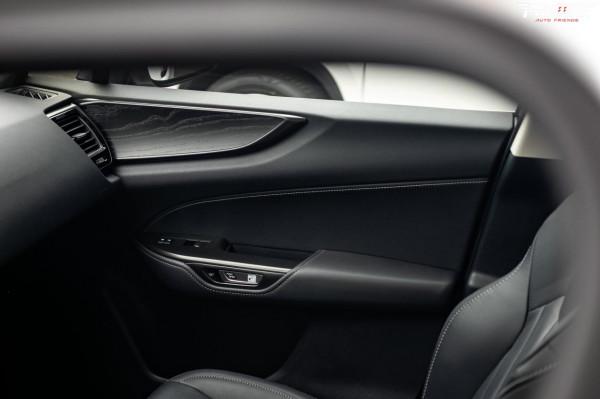 試駕全新雷克薩斯NX，電氣化成為主角，但這價格需要勇氣？