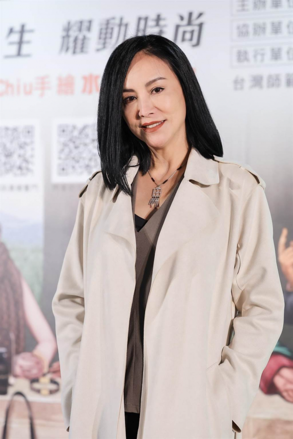 金鐘視後田麗曝近況，兩段婚姻失敗後單身一人，或來內地直播賣貨