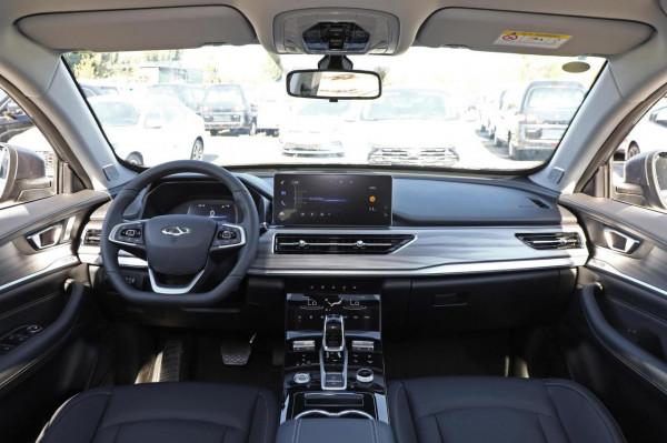 15萬內買一臺國產中型SUV奇瑞瑞虎8表現如何？