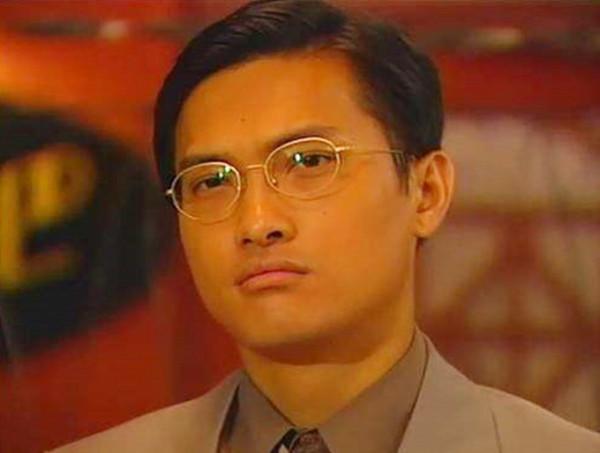 54歲陳錦鴻酒吧跑商演賺錢養家！為照顧自閉症兒子，已放棄要二胎