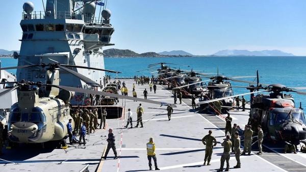 “堪培拉”級兩棲攻擊艦圖集（118圖）