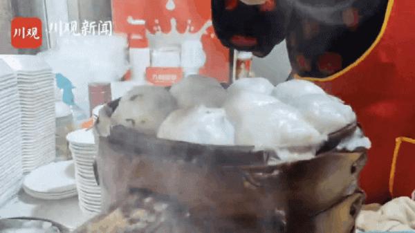 苦等5年終通高鐵！這座比成都還巴適的酒城，為了吃也要去一趟