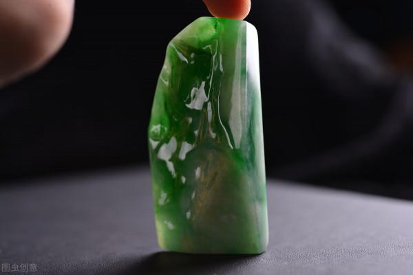 俗語“人養玉三年，玉養人一生”到底是不是真的？有無科學依據？