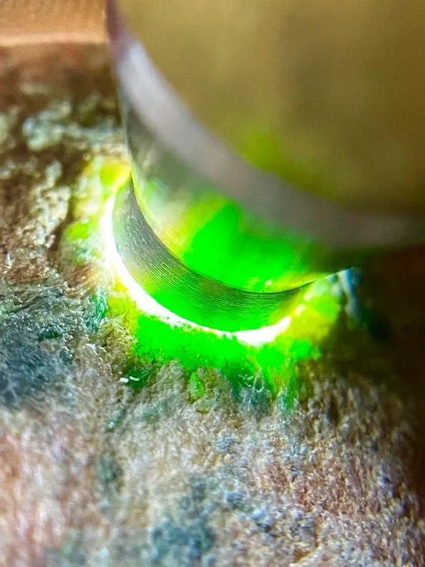 老木那楊梅皮化冰飄花手鐲料 種老皮緊肉細 玩飄花手鐲機率大 易內化