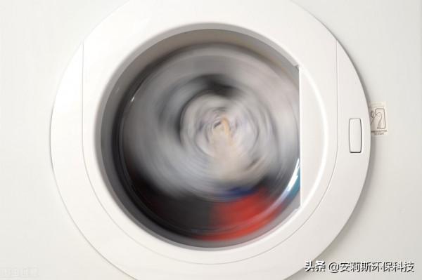 洗衣機用久了內桶很髒，自己在家就能清洗嗎？有什麼好方法嗎