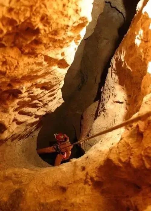真正的地球深處是這個樣子！沒有地獄也沒有地底人，我們都被騙了