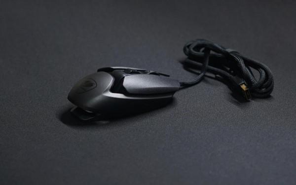 電競必備，值得入手的超輕滑鼠！骨伽空氣鼠AirBlader評測