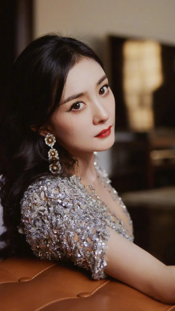 時尚自信女神楊冪 時尚自信女神楊冪