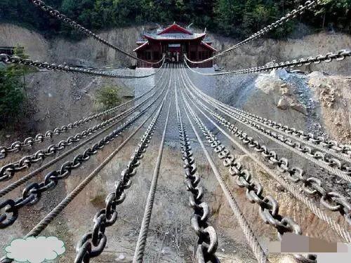 “飛奪瀘定橋”兩大懸疑!國軍守軍為何不直接把橋炸掉? “飛奪瀘定橋”兩大懸疑!國軍守軍為何不直接把橋炸掉?