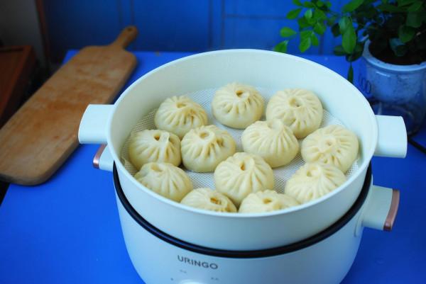 天冷了，遇到這菜多買點兒，一次買上10來斤，蒸包子吃太香了