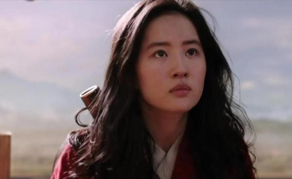 沒有金剛鑽別攬瓷器活,9版花木蘭對比,誰雌雄難辨,誰雷死個人 沒有金剛鑽別攬瓷器活,9版花木蘭對比,誰雌雄難辨,誰雷死個人