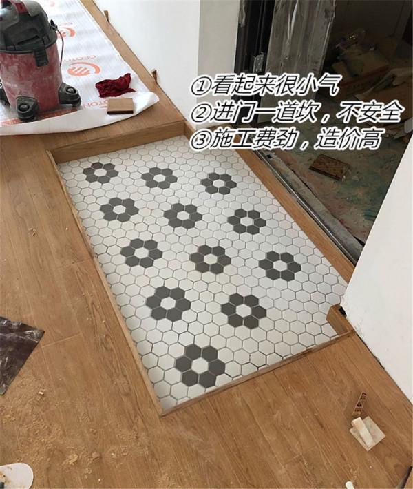 頭一回裝修不懂,效仿“網紅設計”慘遭翻車!網友:太真實 頭一回裝修不懂,效仿“網紅設計”慘遭翻車!網友:太真實