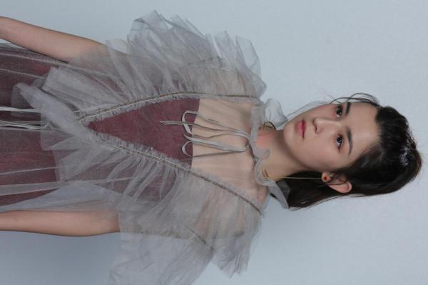 哈妮克孜素顏照 哈妮克孜素顏照