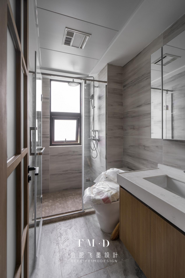 同一棟樓，上下2家一起精裝改造，等交了房，我也問問鄰居可同意