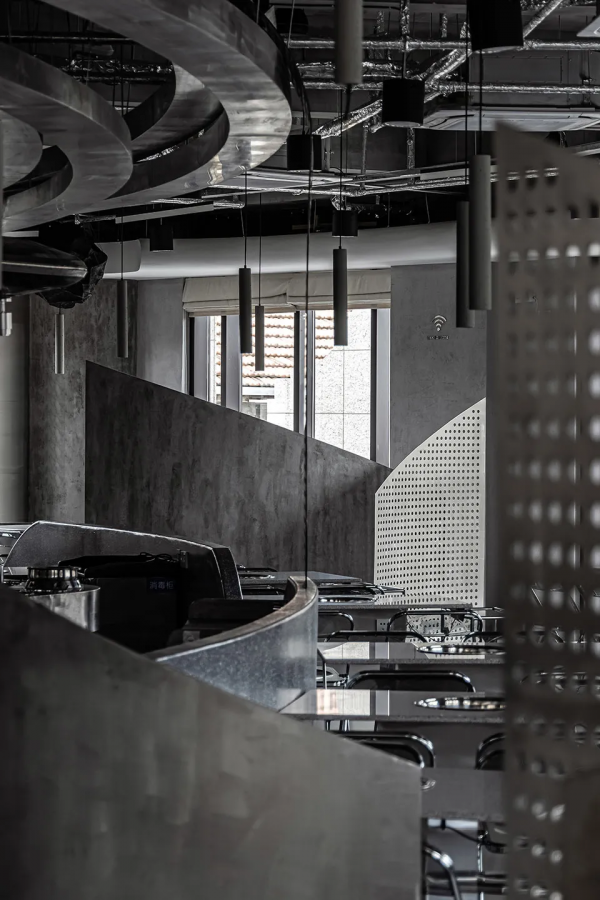 中外10個網紅商業空間：它們怎麼都愛與裸露混凝土為伴？