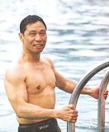 良醫 | 100個俯臥撐、1000個模擬跳繩……院士說這才是鍛鍊 良醫 | 100個俯臥撐、1000個模擬跳繩……院士說這才是鍛鍊