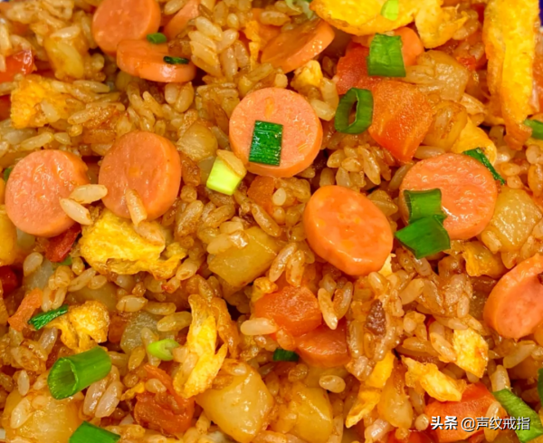 一頓飯：醬油炒飯&plus;減脂冷盤